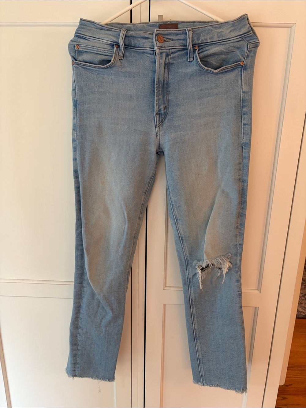 MOTHER Distressed Women’s Jeans - Casual Slim Fit